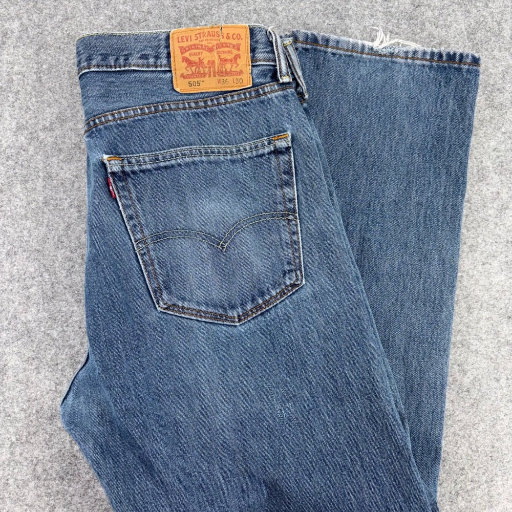 Levis 505 Regular Fit Straight Leg Blue Denim Jeans Mens 36x30 Medium Wash